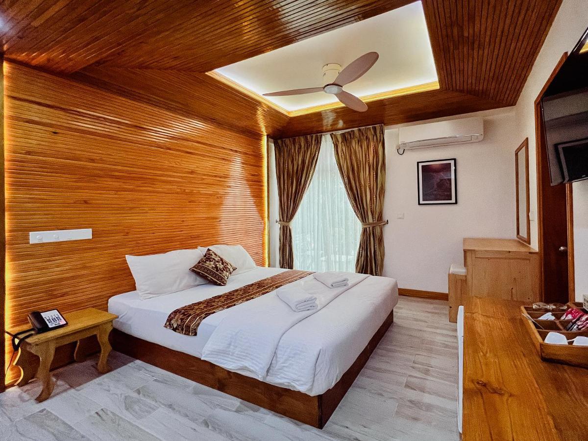 Perla Dhangethi Extérieur photo