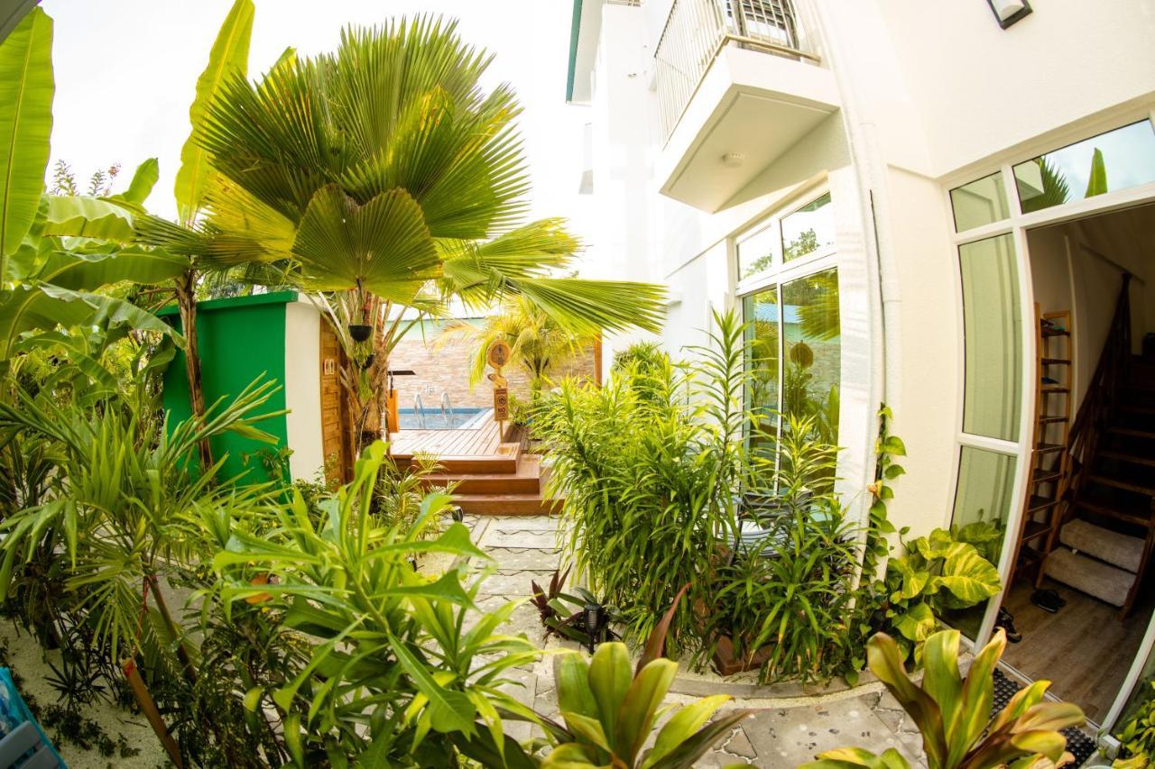 Perla Dhangethi Extérieur photo