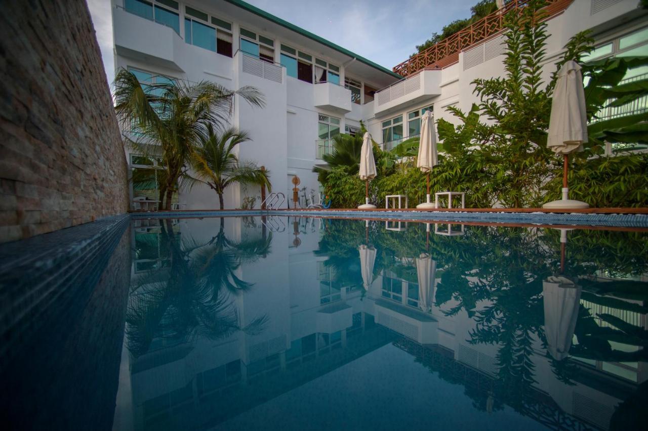 Perla Dhangethi Extérieur photo