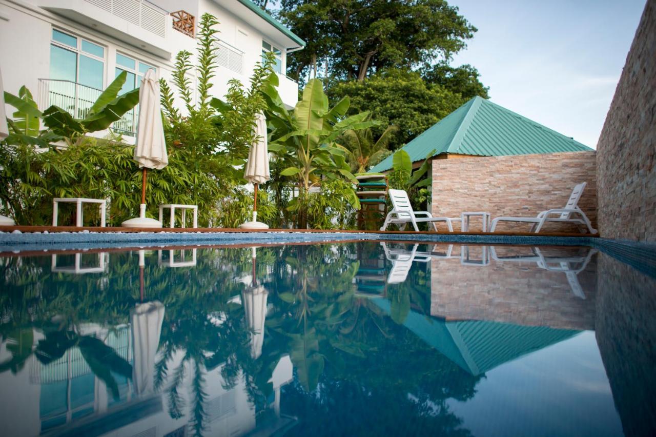 Perla Dhangethi Extérieur photo