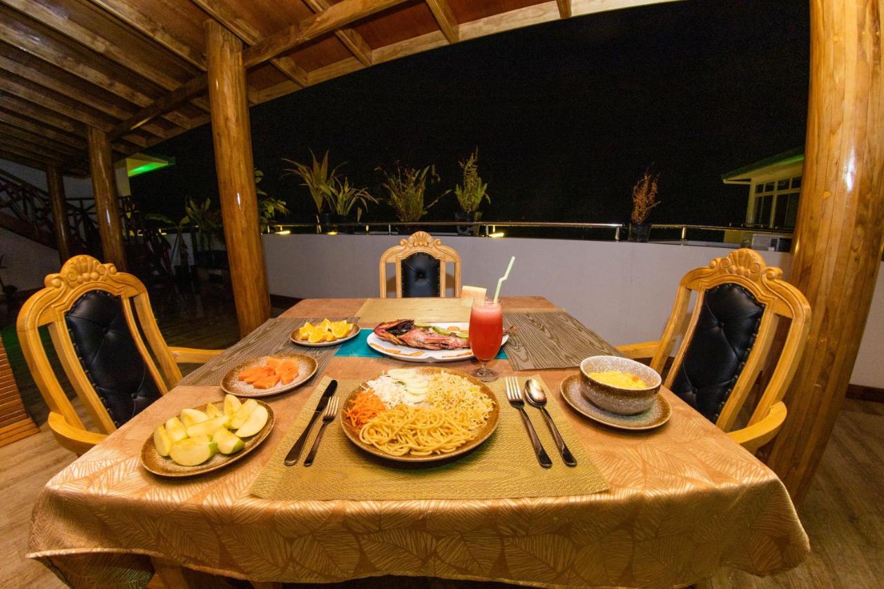 Perla Dhangethi Extérieur photo
